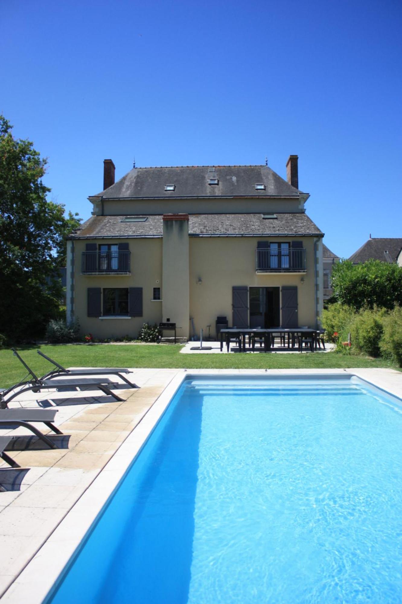 Villa Le Printemps, Maison 15 Pers Avec Piscine Cheviré-le-Rouge Exterior foto